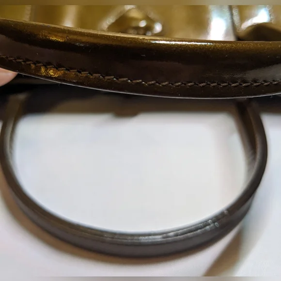 Longchamp Vintage Le Roseau Satine Collection Bronze Patent Tote Ref# 1681051016 - Picture 10 of 12